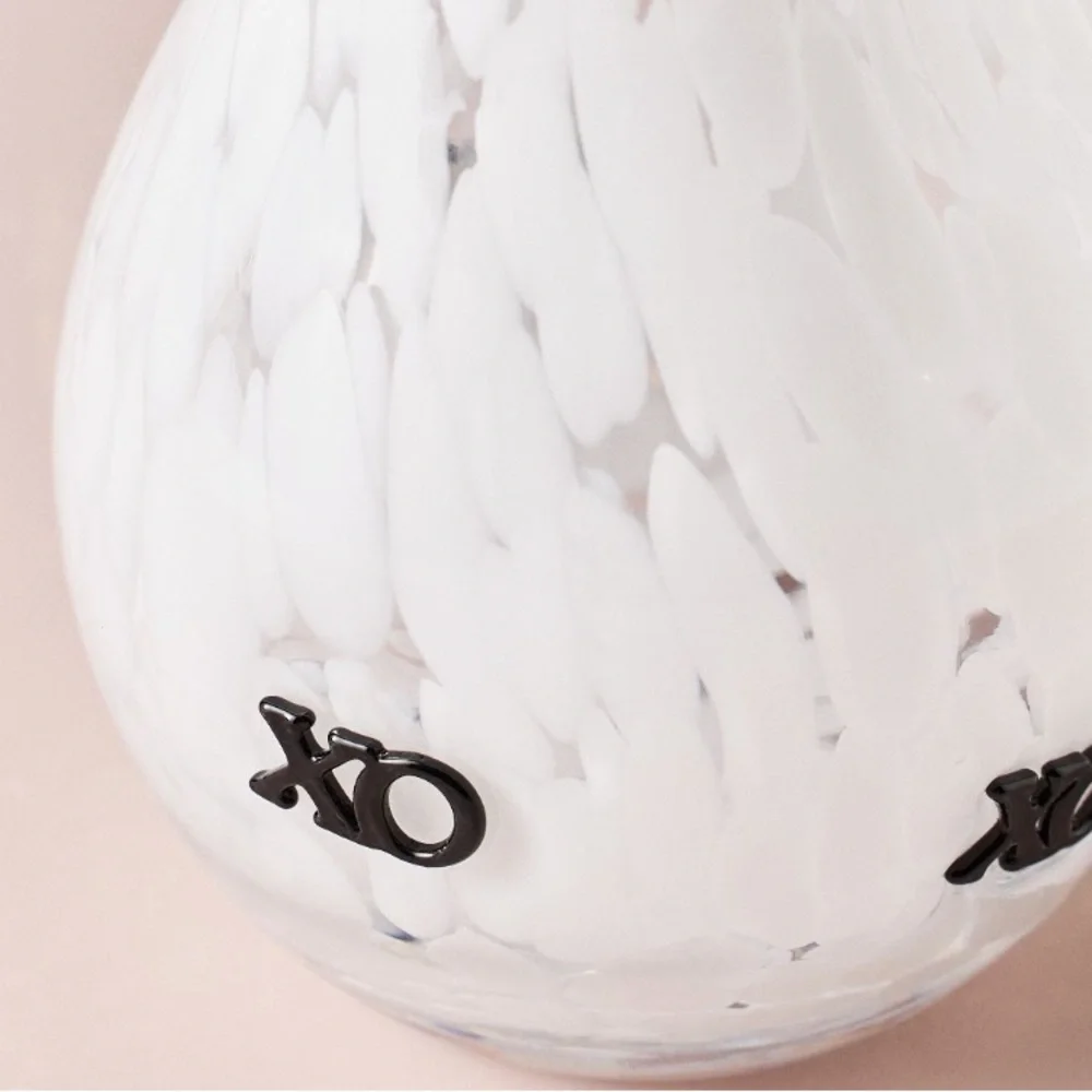 Anthropologie XO valentines edition icon vase